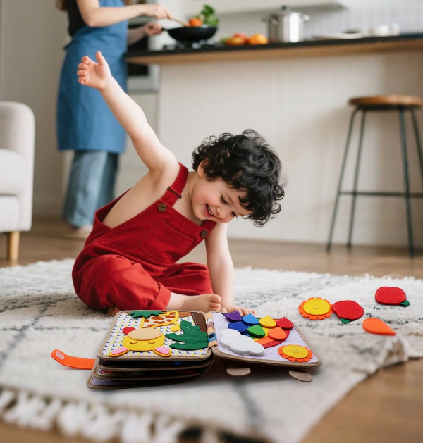 Montessori Busy Book – Leer spelenderwijs